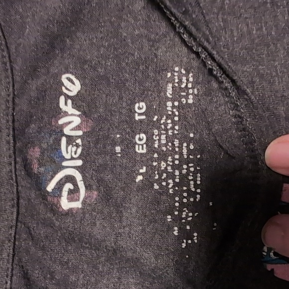 Disney Stitch T-shirt - women's XL - Picture 2 of 3